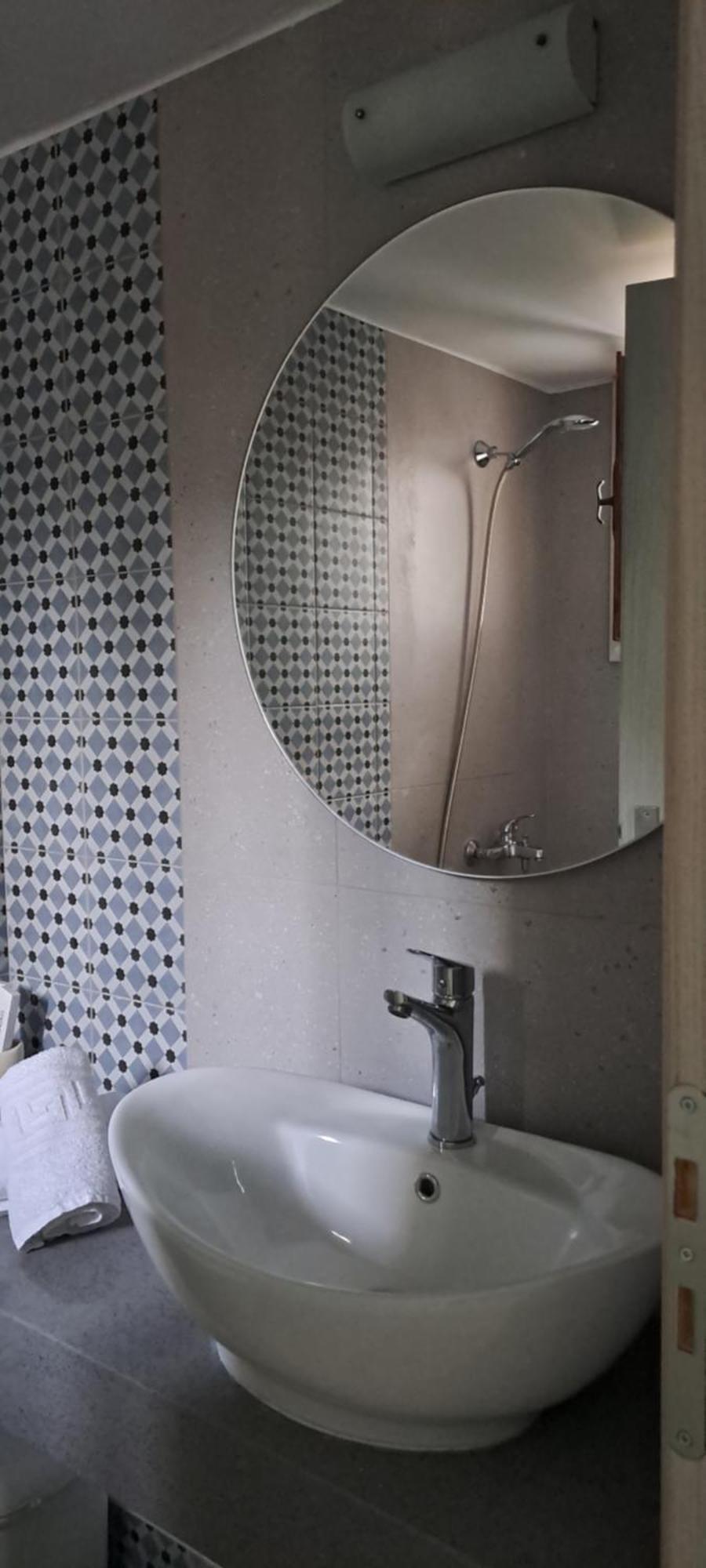 Viena Rooms & Apartments Palaiochora Eksteriør billede